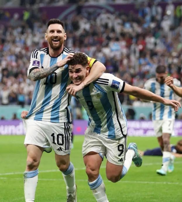 包含梅西迎来五赛季出色发挥，TES观众热烈欢呼！的词条九游最新版本下载